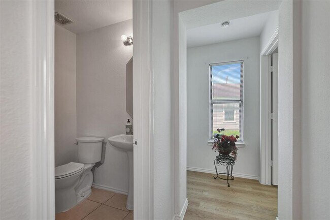 Building Photo - 18226 Coreland Ln