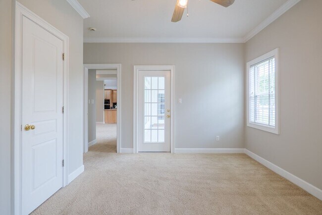 Building Photo - Gorgeous 4 bedroom in Arbor Run S/D