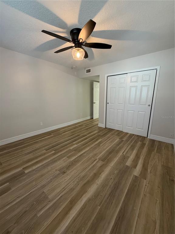 Building Photo - 316 W Howry Ave