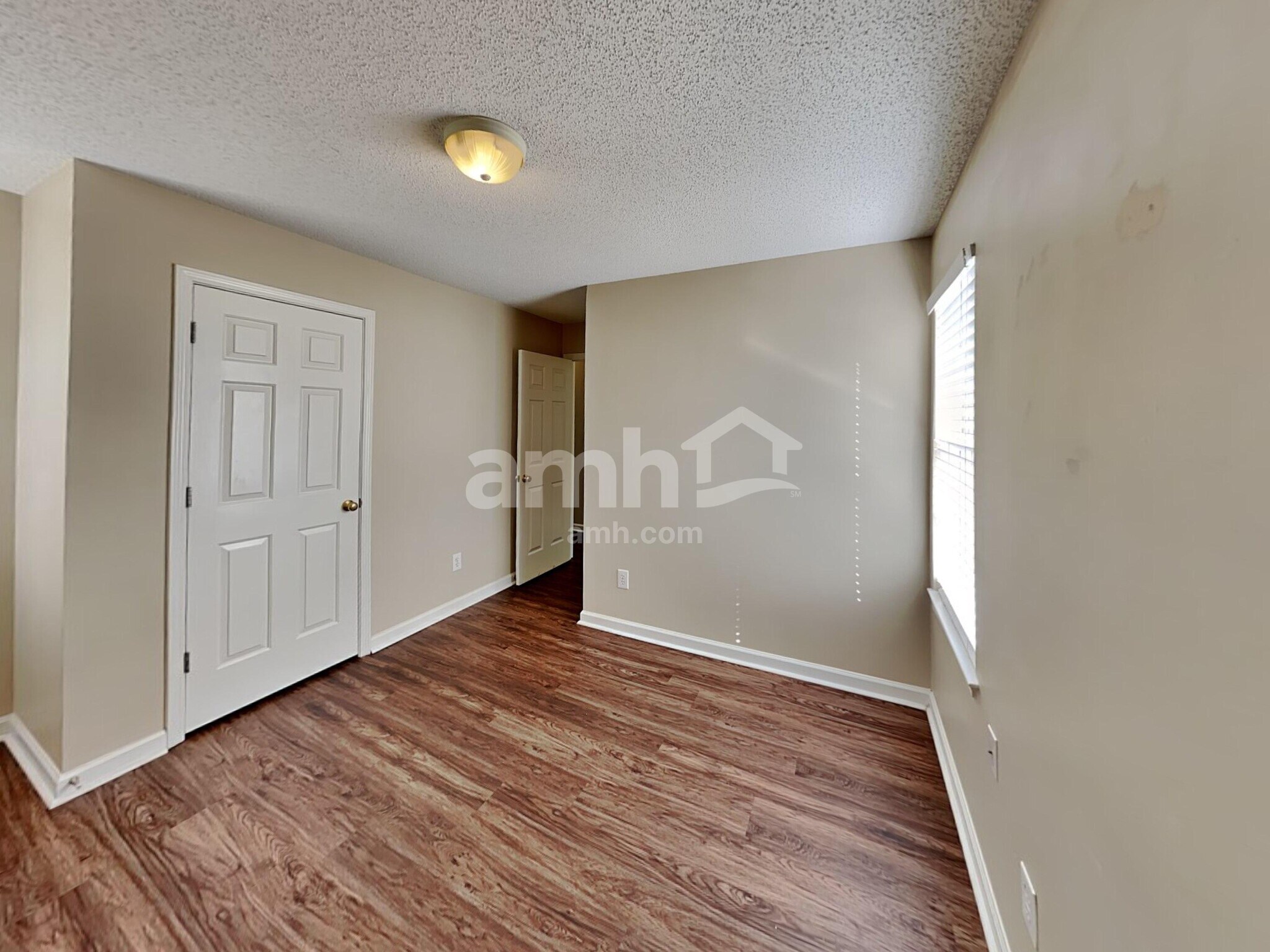 Building Photo - 3826 Tidewater Way NW