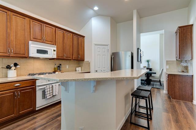 Building Photo - 1817 Clear Summit Ln