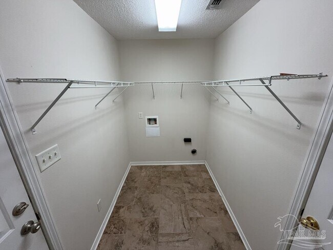 Building Photo - 3681 Berrypatch Ln