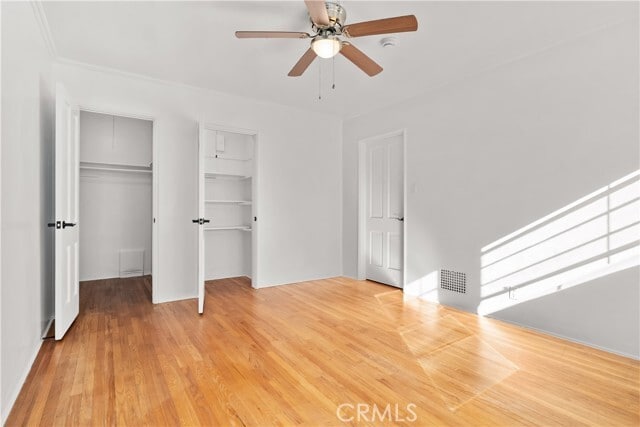 Building Photo - 263 N Swall Dr