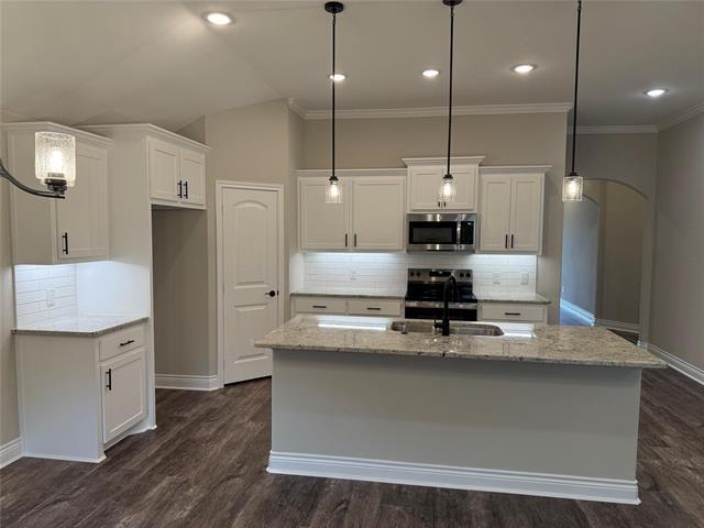 Building Photo - 6114 Kayla Ln