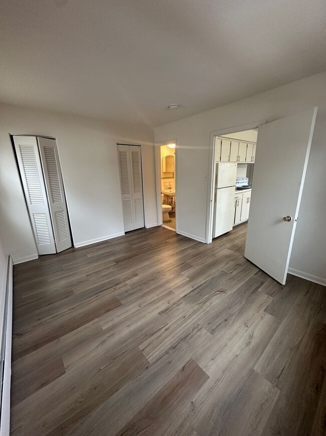 Building Photo - 215 Felton Ave