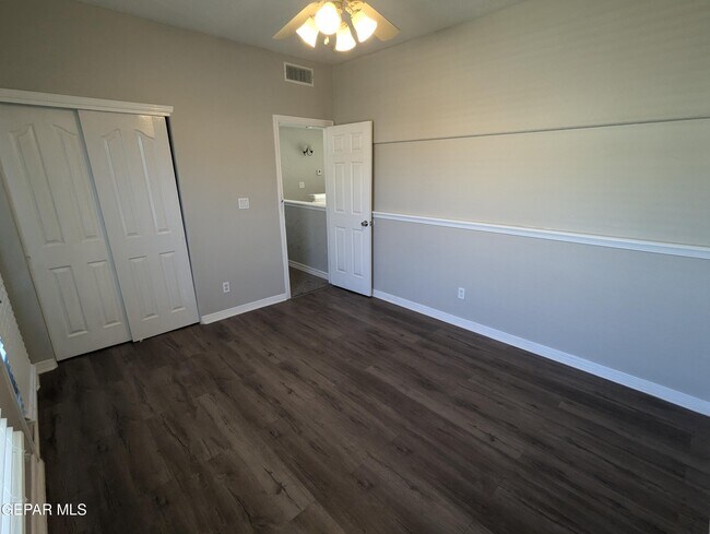 Building Photo - 636 Paseo De Flor Cir