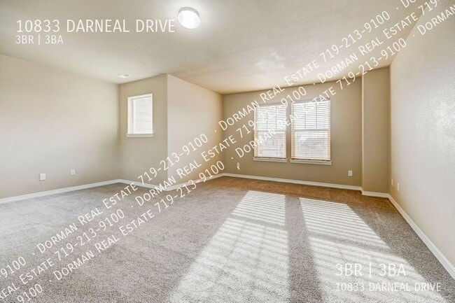 Building Photo - 10833 Darneal Dr
