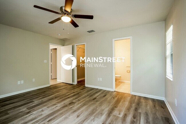 Building Photo - 3 Bedroom Pet-Friendly Home in CAPE CORAL, FL with Main Street Renewal