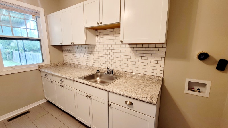 Building Photo - 38 E 32nd St