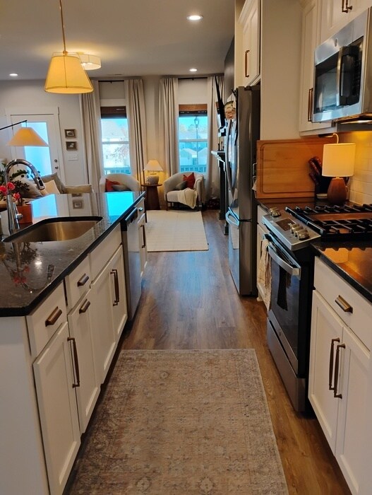 Building Photo - 353 Wash Holw Dr