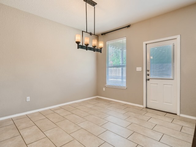 Building Photo - 303 Rustic Willow