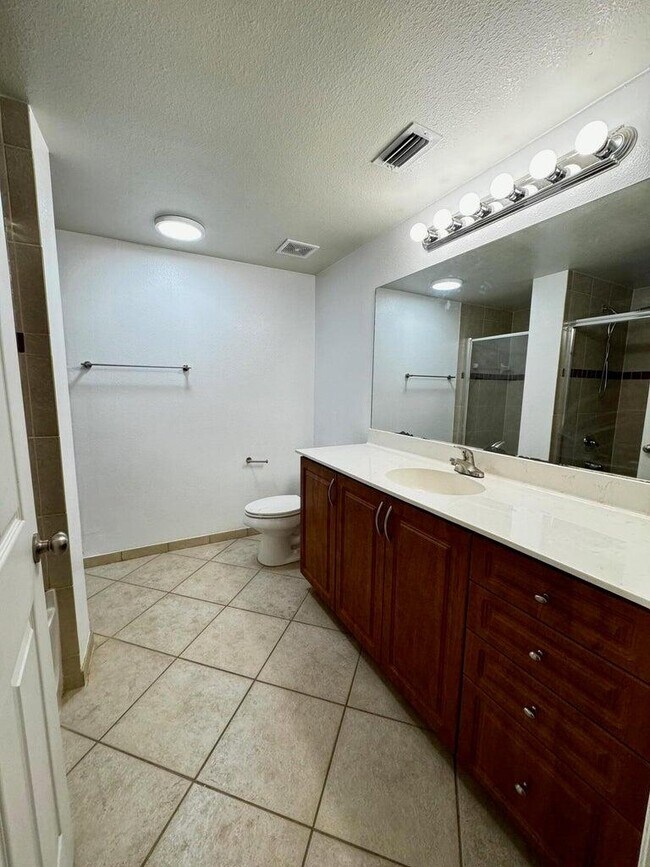 Building Photo - 6458 Emerald Dunes Dr