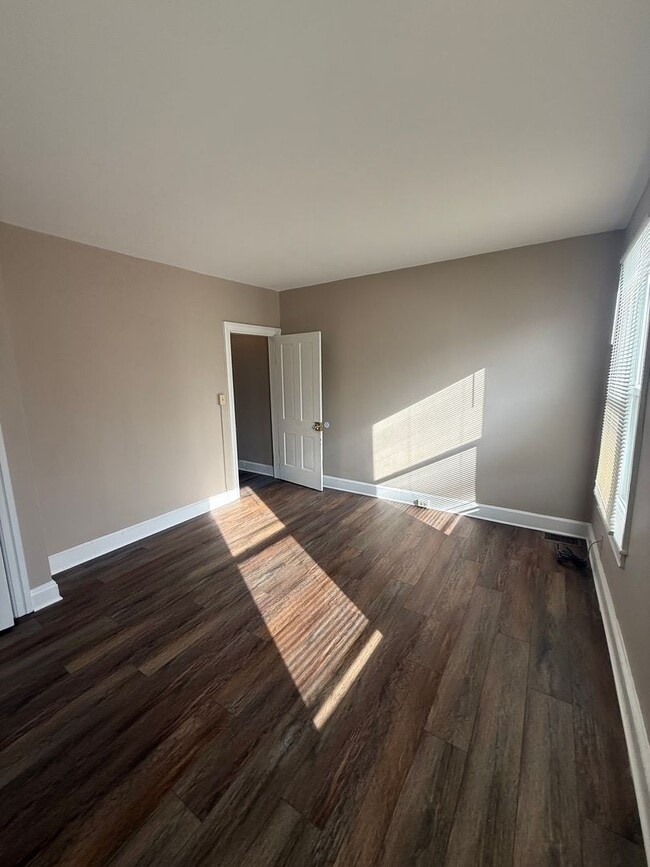 Building Photo - 137/139 S. Locust Street