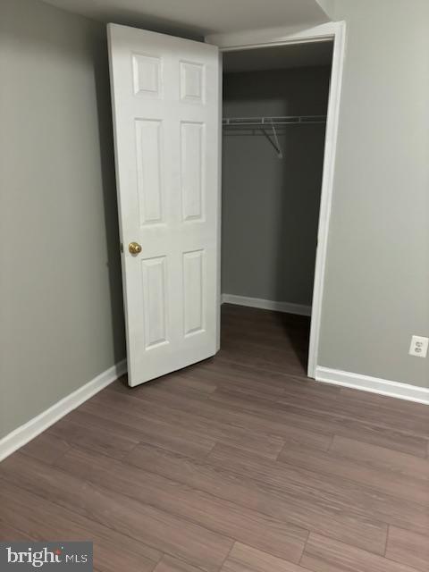 Building Photo - 4258 Normandy Ct