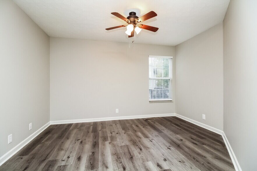 Building Photo - 116 Yocum Dr