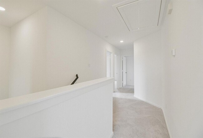 Building Photo - 18566 Cepagatti Dr