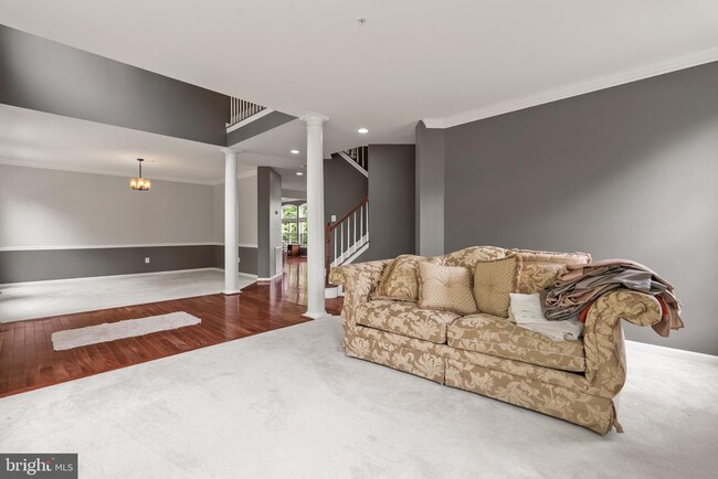 Building Photo - 12310 Houndwood Way