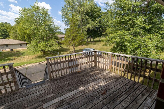 Building Photo - 280 Apple Tree Ct