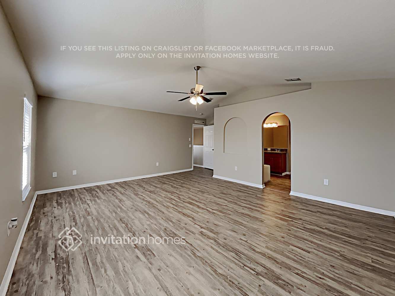 Building Photo - 2128 Valrico Heights Blvd