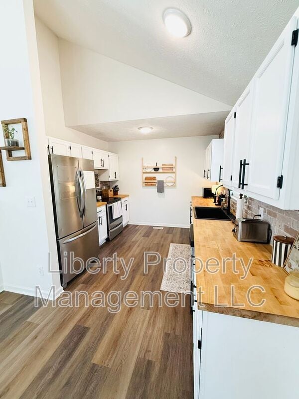 Building Photo - 132 Windsor Ln