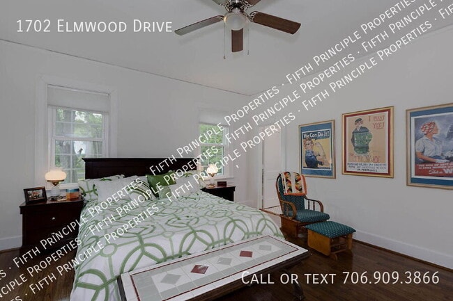 Building Photo - 1702 Elmwood Dr