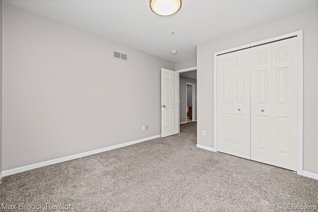 Building Photo - 1071 Beaver Run