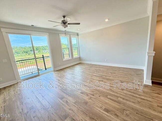 Building Photo - 776 Ballyneal Aly
