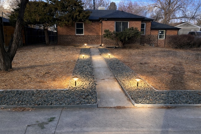 Building Photo - 507 Quebec St