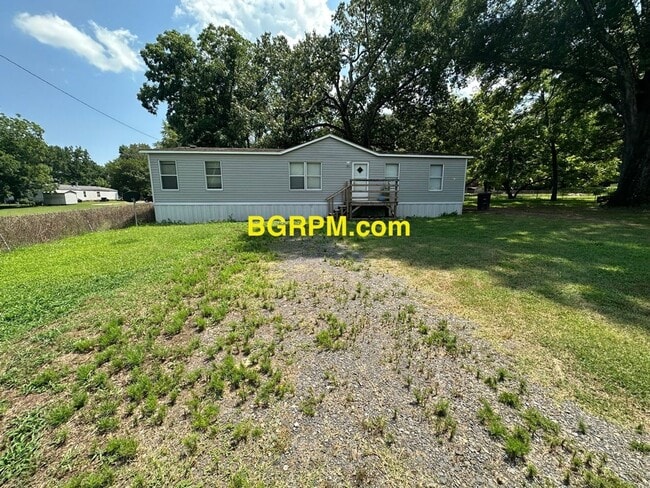 Primary Photo - 312 E Valentine Rd
