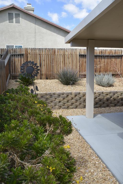 Building Photo - 13686 Sylvan Oaks St