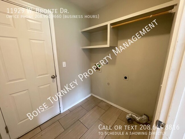 Building Photo - 11929 Bronte Dr