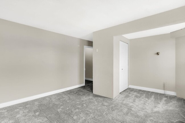 Building Photo - Coming Soon! Cozy 3 Bedroom, 1 Bath Home i...