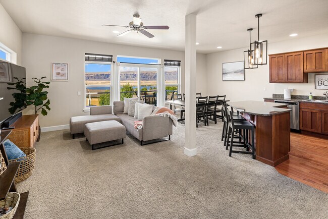 Building Photo - 9287 Riverview Way NW