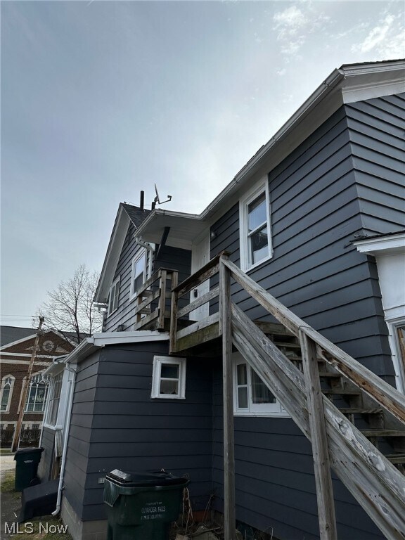 Building Photo - 2216 3rd St