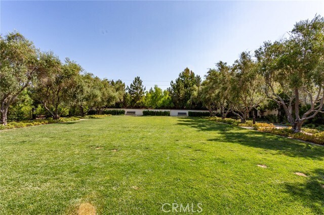 Building Photo - 120 Coastal Gdn