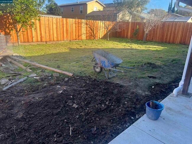 Building Photo - 215 Madison Ave