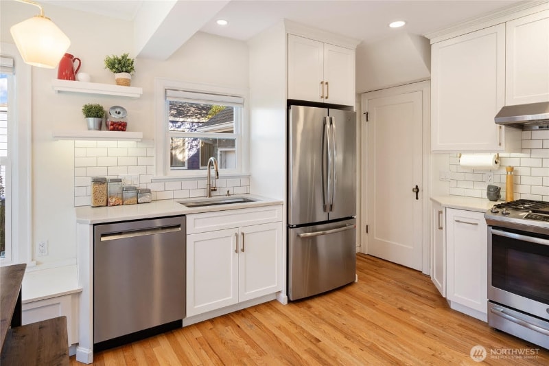 Building Photo - 9716 Dayton Ave N