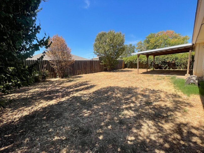 Building Photo - 3834 Purdue Ln