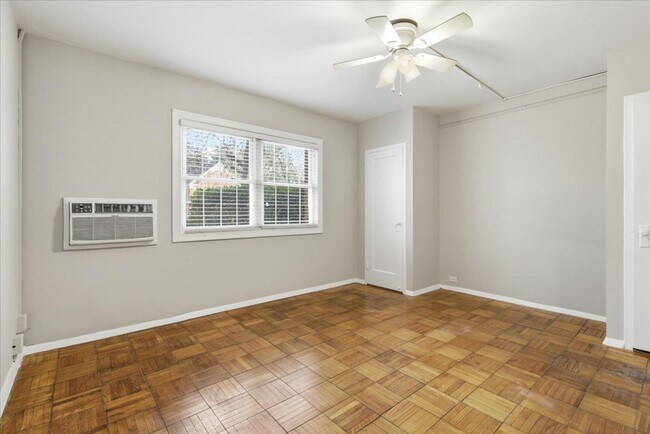 Building Photo - 1737 Preston Rd