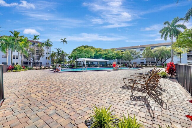 Building Photo - 1401 SW 128th Terrace