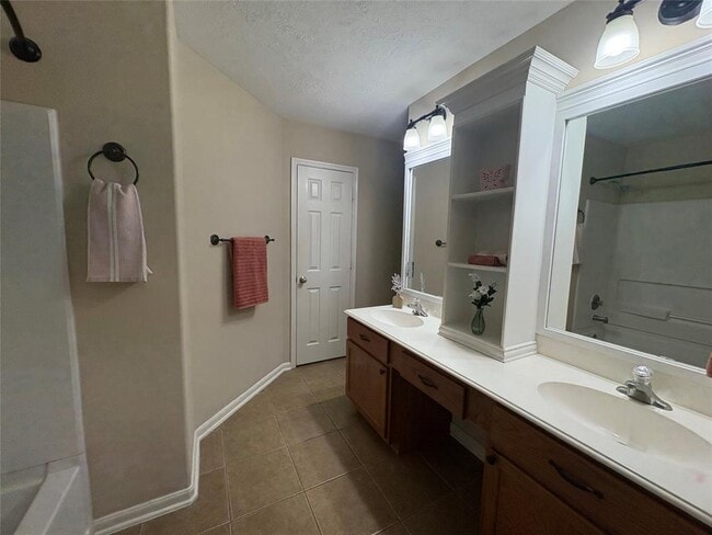 Building Photo - 13693 Bighorn Trail