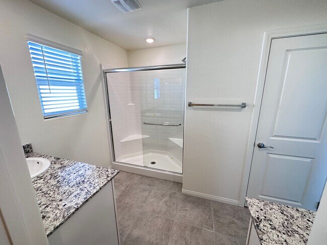 Building Photo - Be the first to live in this stunning, brand-new home from DR Horton!