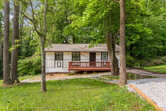 Building Photo - 4357 Denise Dr