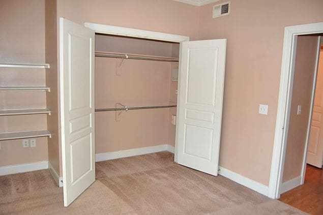 Closet - Overton Park Townhomes