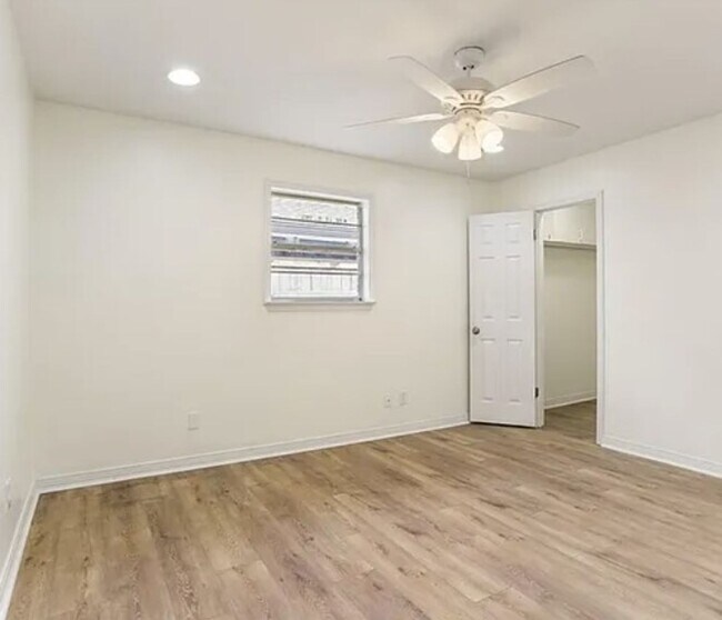 Building Photo - Your New Home!
