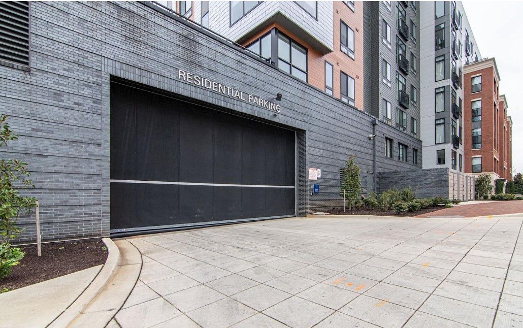Building Photo - 145 Riverhaven Dr