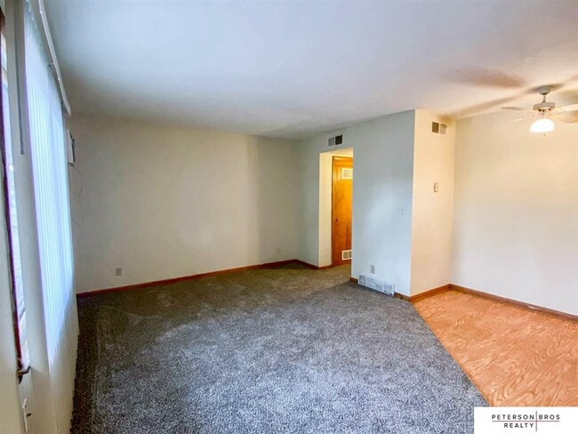 Building Photo - 4404 Davenport St