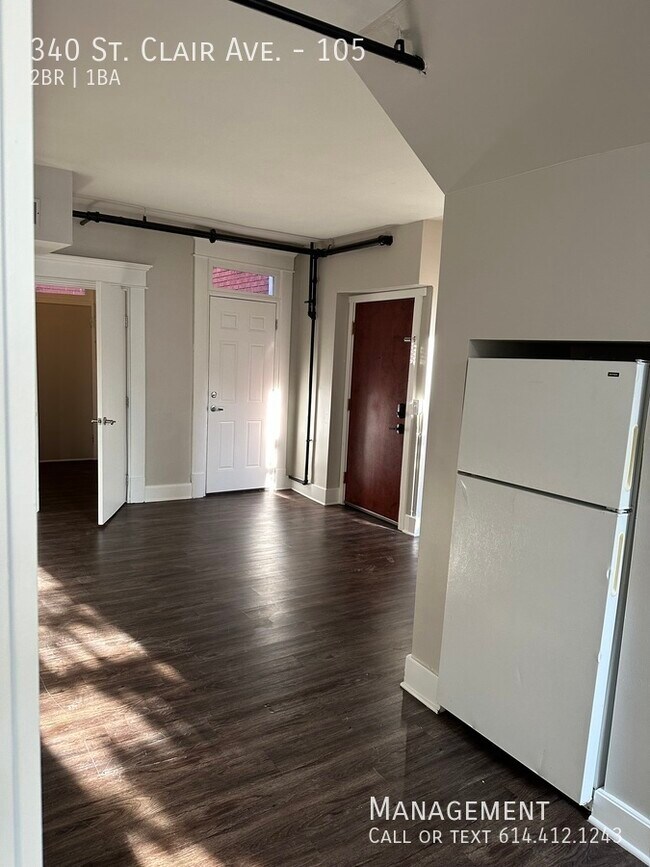 Building Photo - 340 St Clair Ave