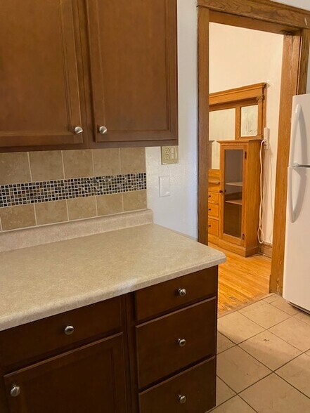 Building Photo - 5704 S Kimbark Ave