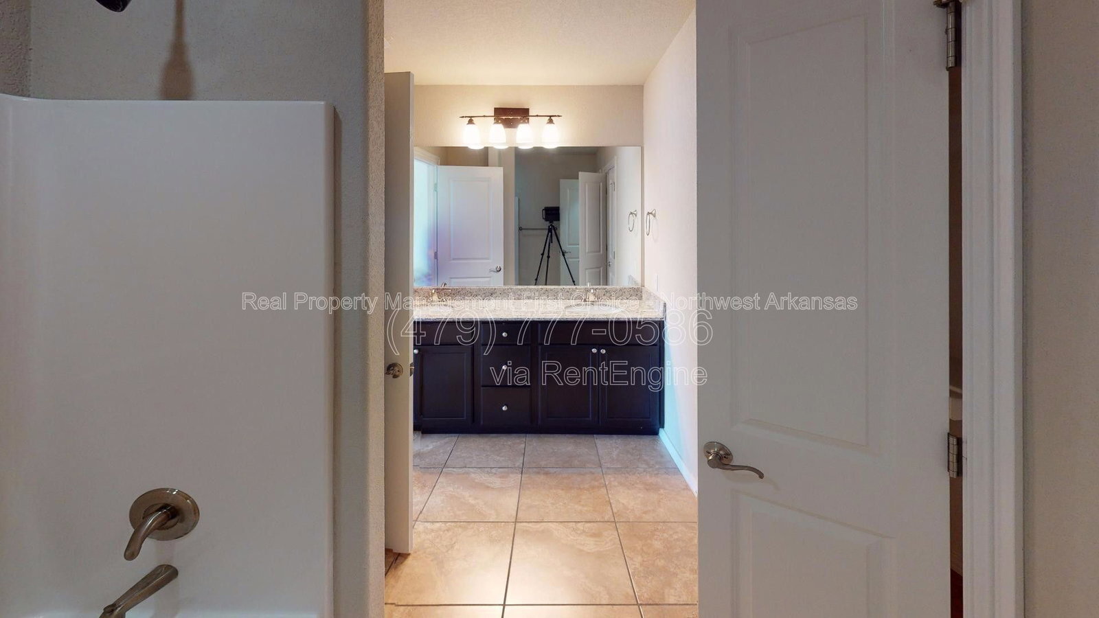 Building Photo - 2711 W Shasta Rd